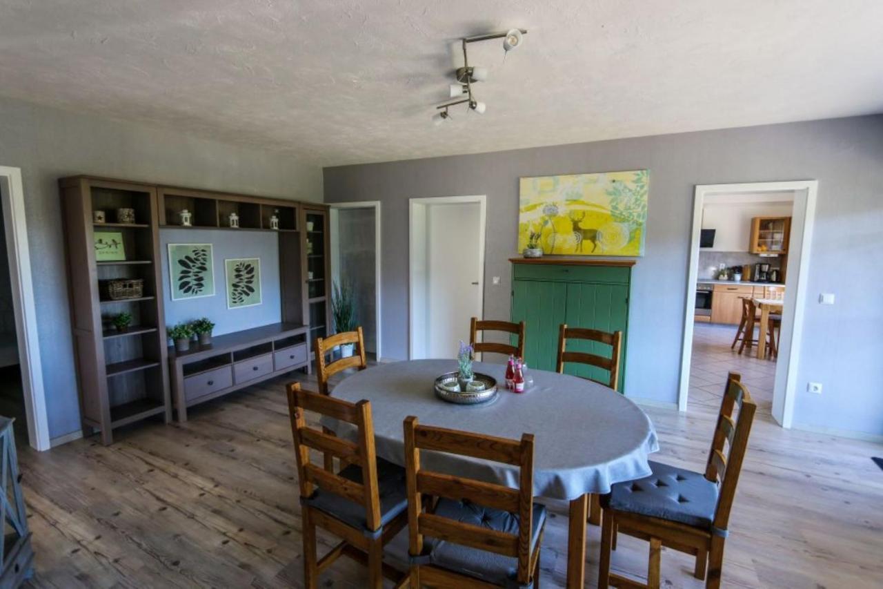 Ferienwohnung Schoene Aussicht Am Rothaarsteig Bad Laasphe Exterior foto